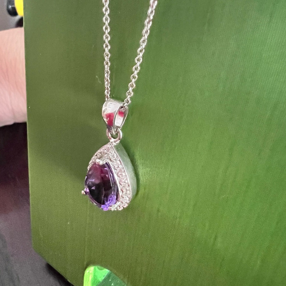 Sterling silver purple teardrop pendant necklace - Picture 2 of 7